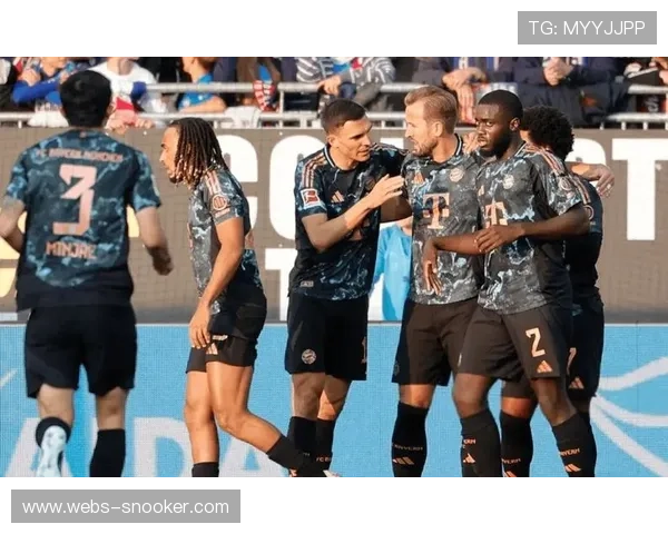 德甲：拜仁5-1大胜莱比锡，格纳布里戴帽凯恩破门，以11分优势领跑